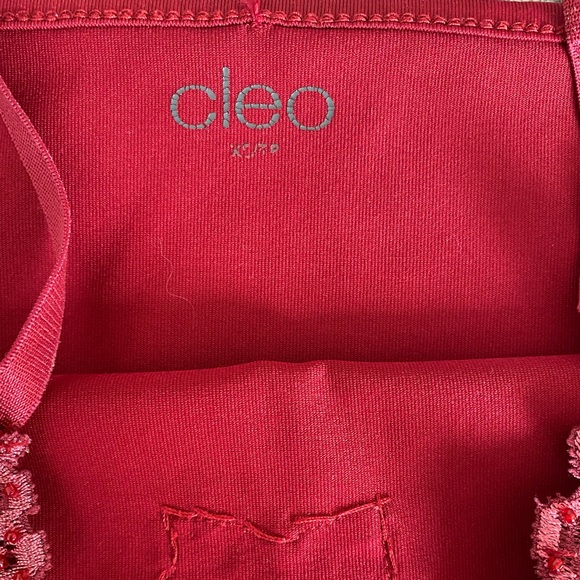 ❤️CLEO ❤️lace trim camisole in red . Beaded detail. Size XS. - Picture 5 of 7